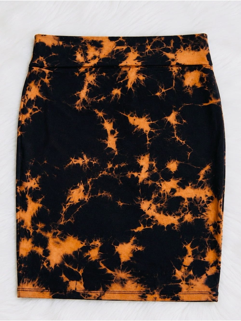 Women's Black and Orange Tie-Dye Pencil Skirt